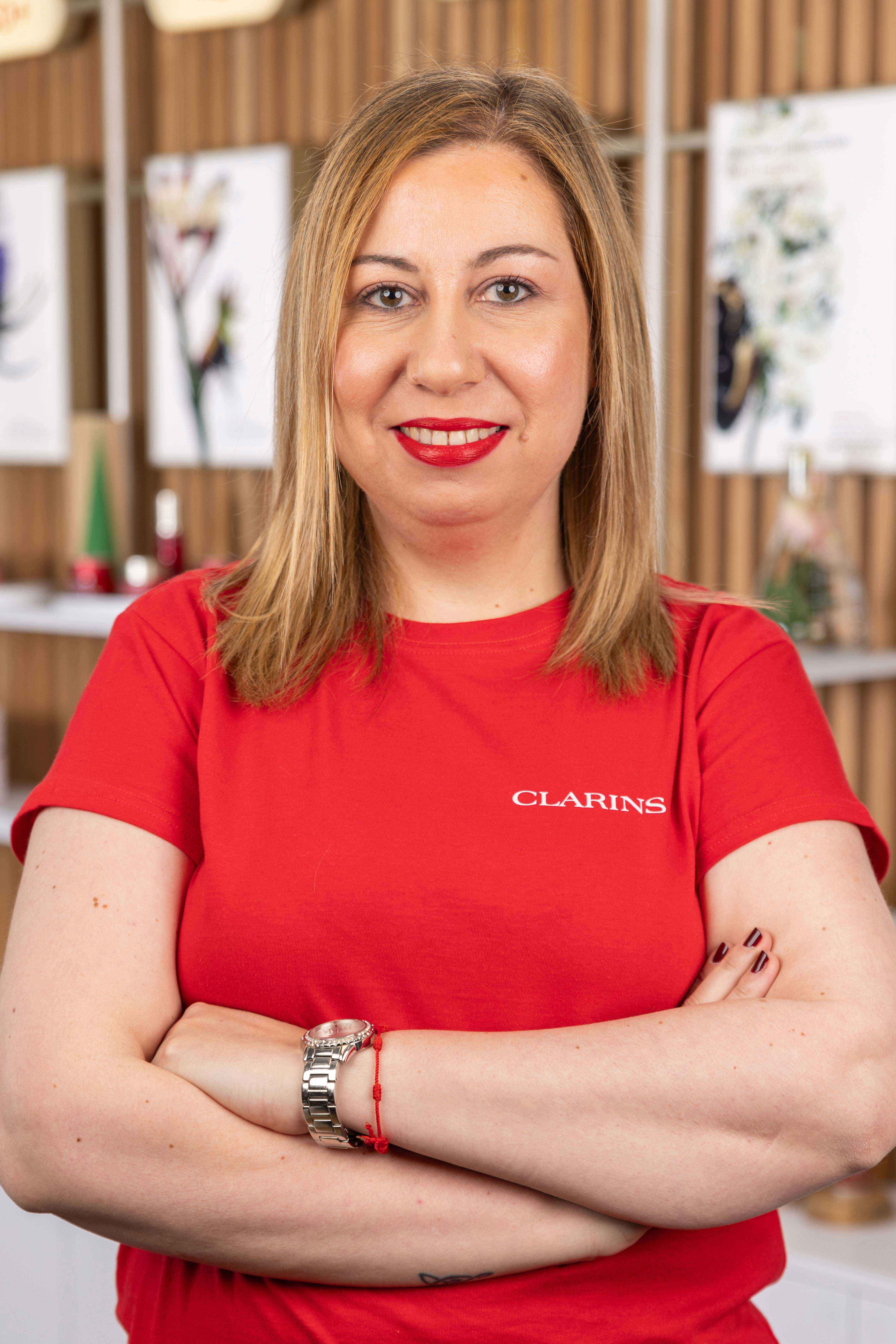 Clarins Beauty coach picture María